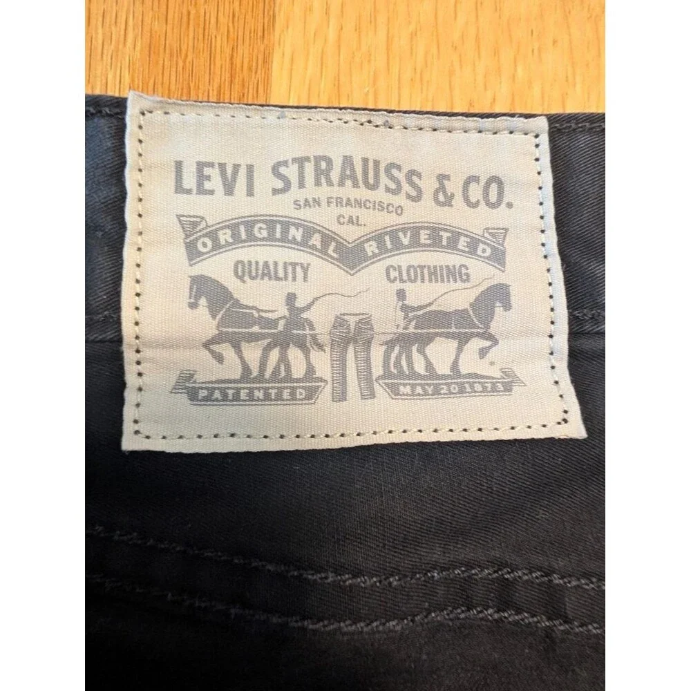 Levi's Mens Chino Pants W36 L30 Black Straight Leg Flat Front Cotton Casual